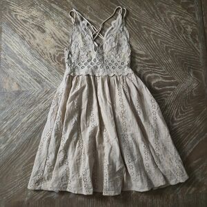 Saints + Hearts Cream Lace Eyelet Midi Dress Adjustable Straps S